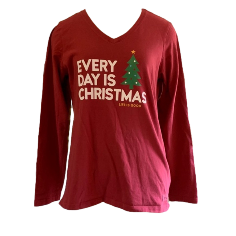 Life Is Good long sleeve M vneck Christmas tee.